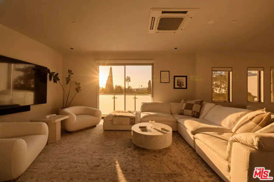 928 N Croft Avenue #304, Los Angeles, CA 90069 - Image #3