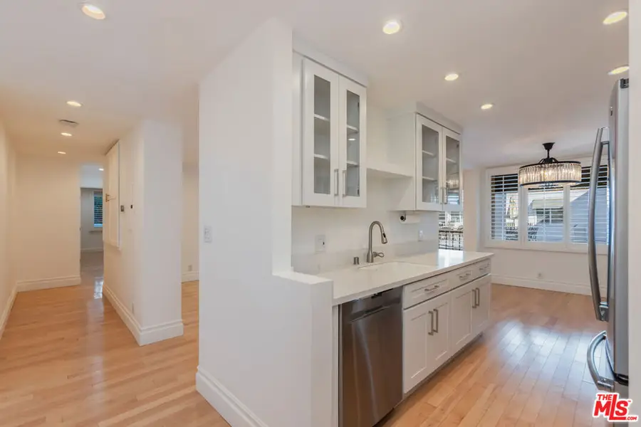8535 W West Knoll Drive #109, West Hollywood, CA 90069 - Image #2