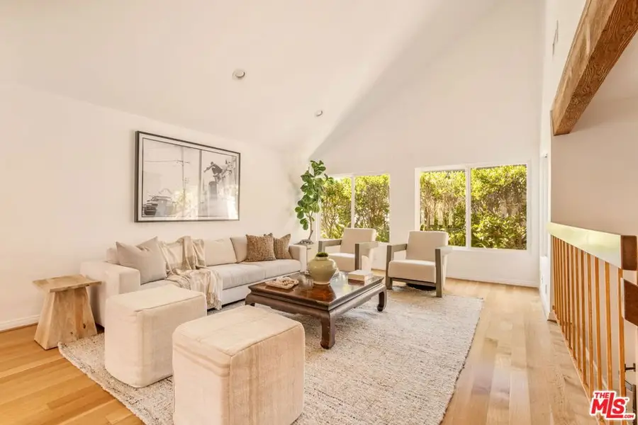 1424 Avenida De Cortez, Pacific Palisades, CA 90272 - Image #2