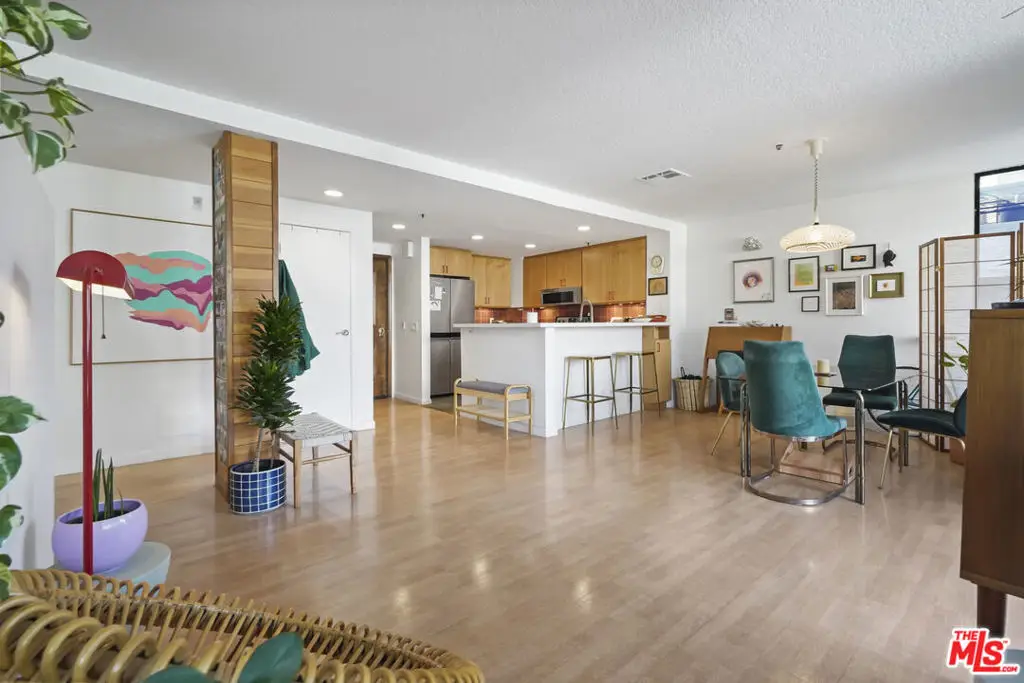 880 W 1st Street #604, Los Angeles, CA 90012 - Image #1