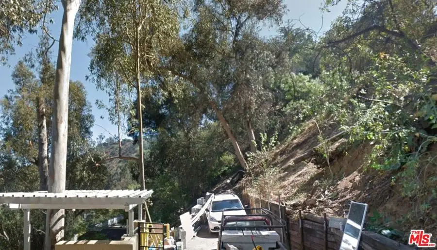 2314 N Merrywood Dr, Los Angeles, CA 90046 - Image #3