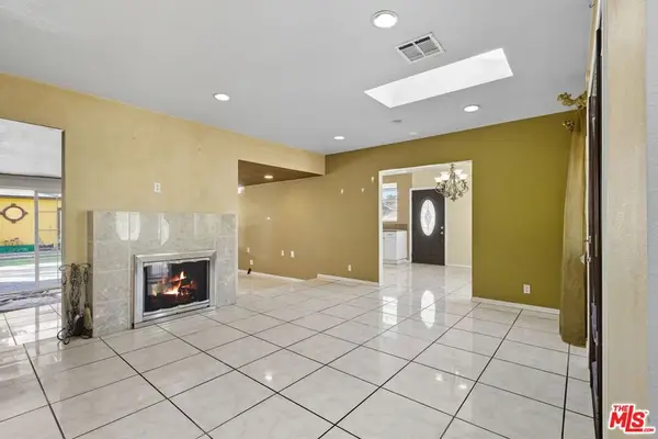 9509 Hildreth Avenue, South Gate, CA 90280