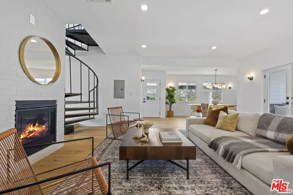 3908 Bentley Avenue, Culver City, CA 90232 - Image #1