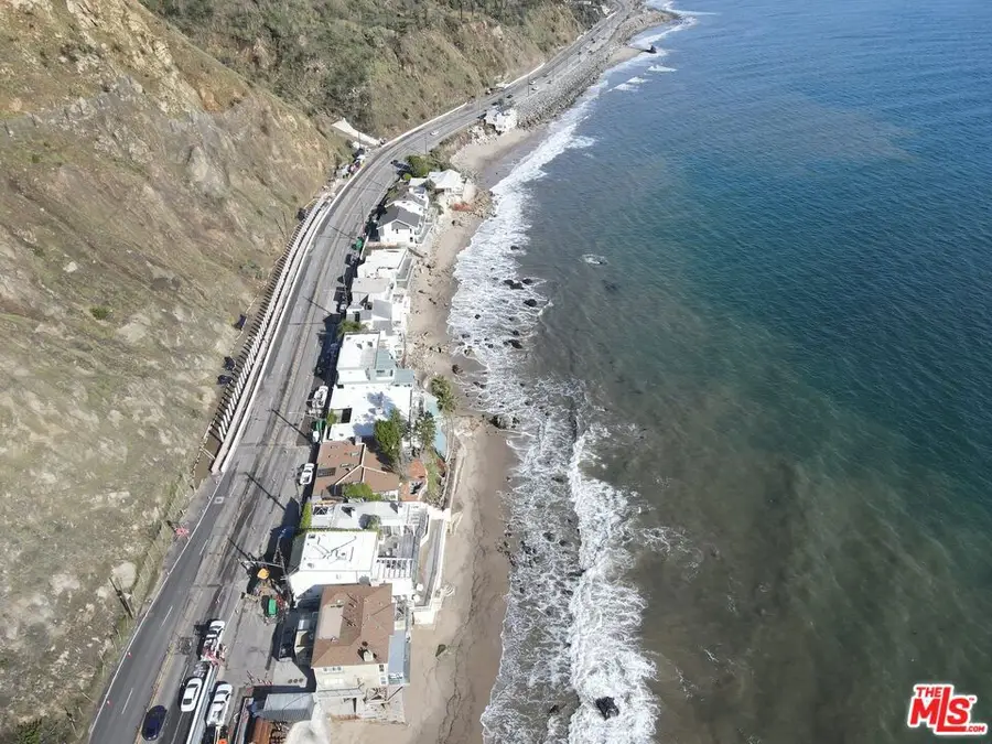 19824 Pacific Coast Highway, Malibu, CA 90265 - #3