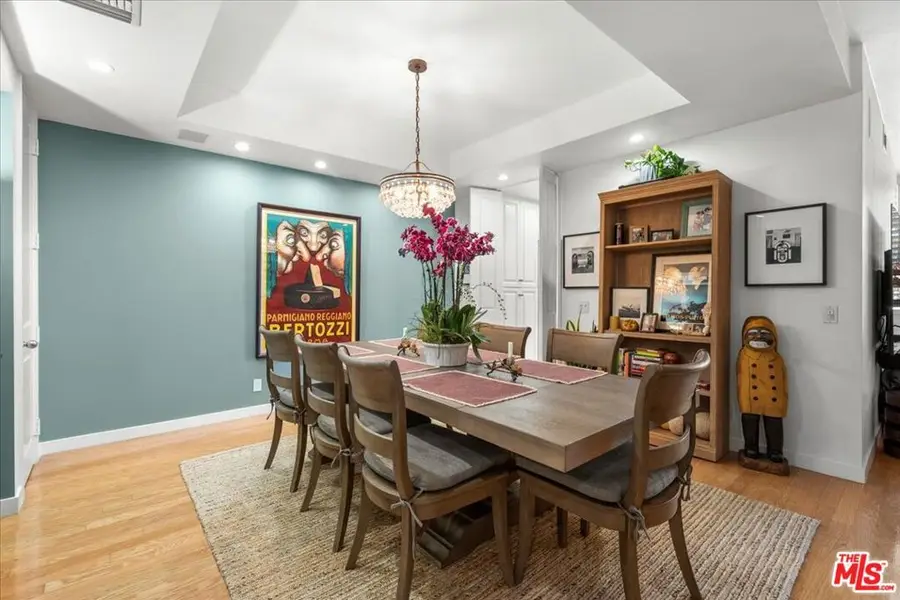 211 S Spalding Drive #N104, Beverly Hills, CA 90212 - Image #3