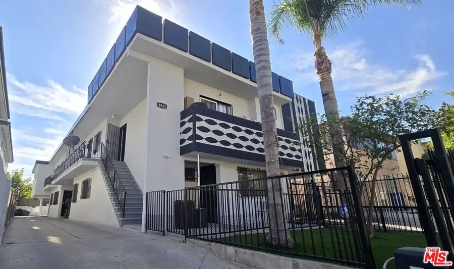 4942 Rosewood Avenue, Los Angeles, CA 90004 - Image #2