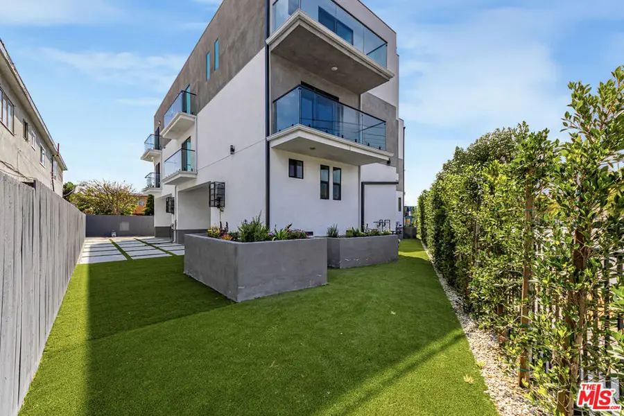 1638 Longwood Avenue, Los Angeles, CA 90019 - Image #3