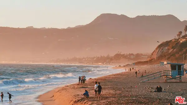 5911 Bonsall Drive, Malibu, CA 90265