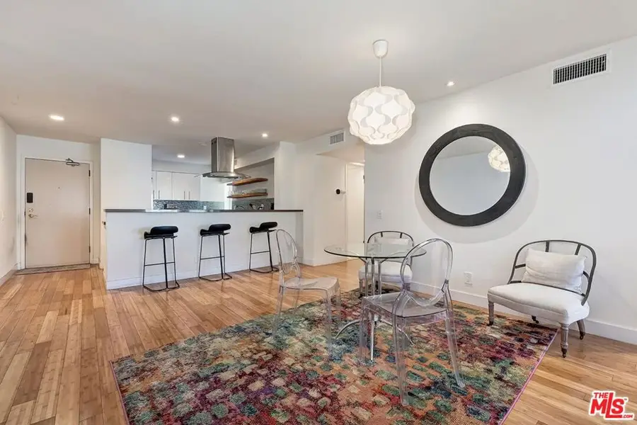 858 12th Street #4, Santa Monica, CA 90403 - Image #3