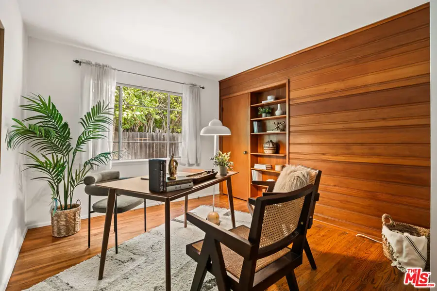 2449 Walgrove Avenue, Los Angeles, CA 90066 - Image #3