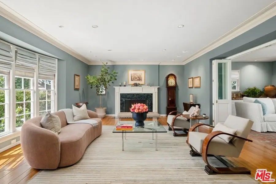 10339 Glenbarr Avenue, Los Angeles, CA 90064 - Image #2