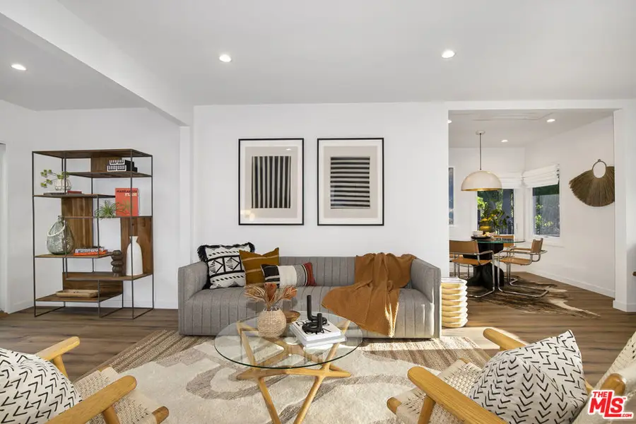 3744 Redwood Avenue, Los Angeles, CA 90066 - Image #3