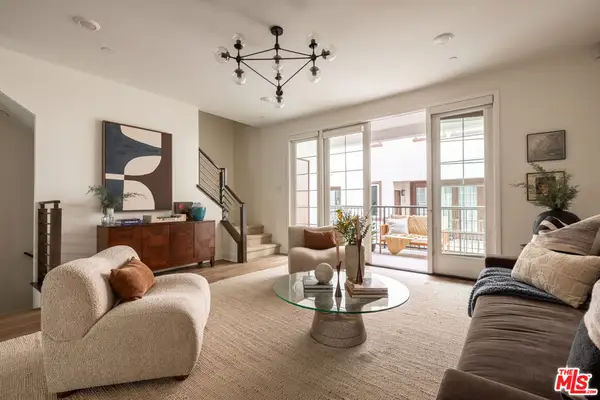 129 S Cessna Lane, Los Angeles, CA 90042