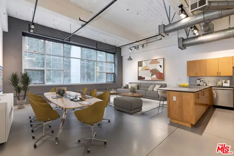 1130 S Flower Street #208, Los Angeles, CA 90015 - Image #3