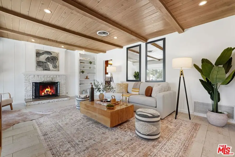 5350 Fallbrook Avenue, Woodland Hills, CA 91367 - Image #2