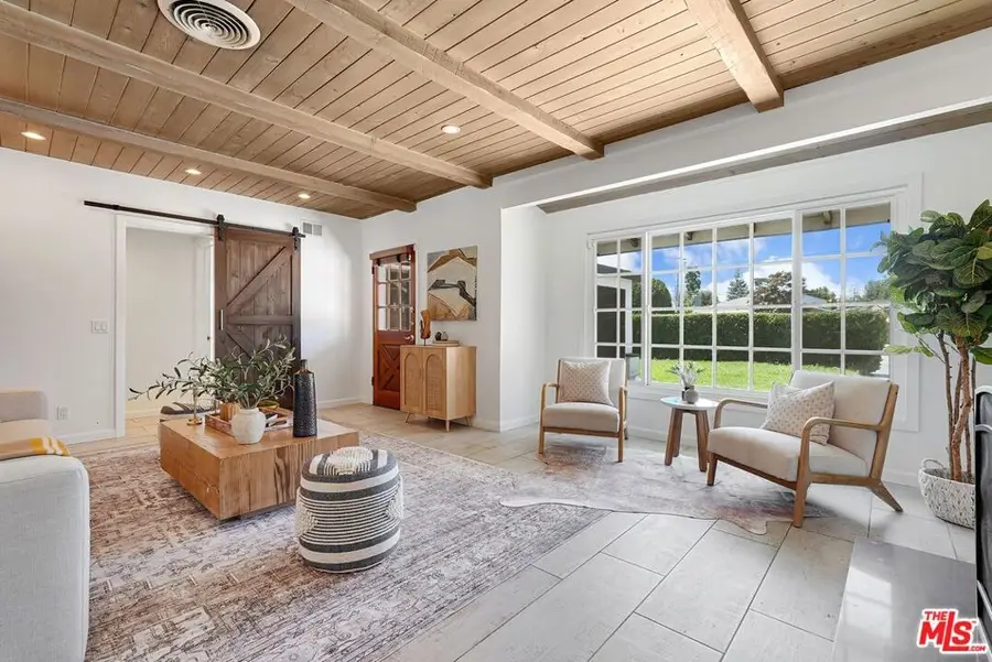 5350 Fallbrook Avenue, Woodland Hills, CA 91367 - Image #3