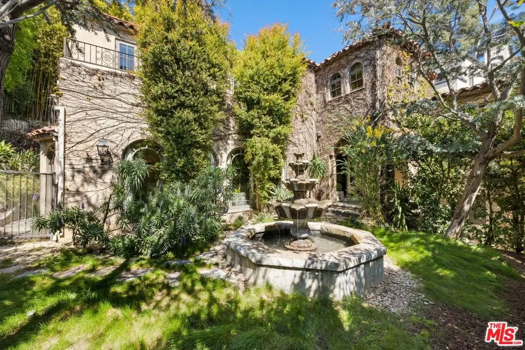 3300 N Knoll Drive, Los Angeles, CA 90068 - Image #1