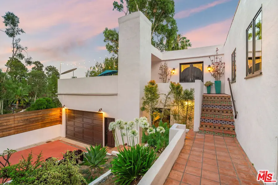 6216 Primrose Avenue, Los Angeles, CA 90068 - Image #2