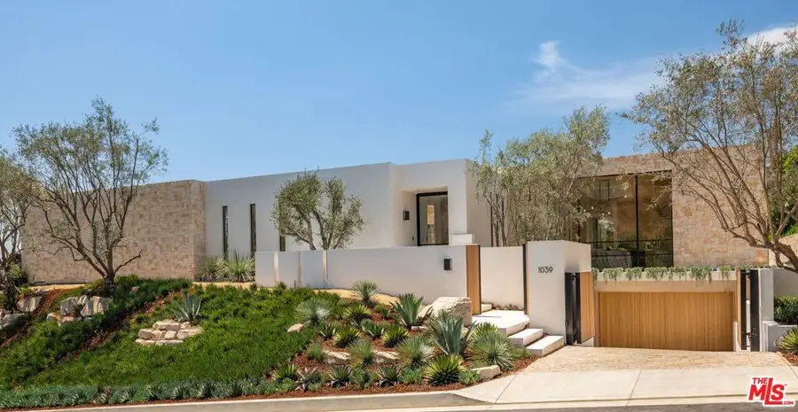 1039 Wallace, Beverly Hills, CA 90210 - Image #3