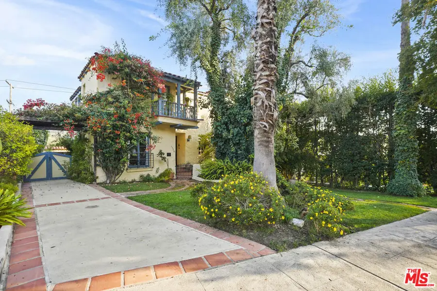 1326 Cordova Avenue, Glendale, CA 91207 - Image #2