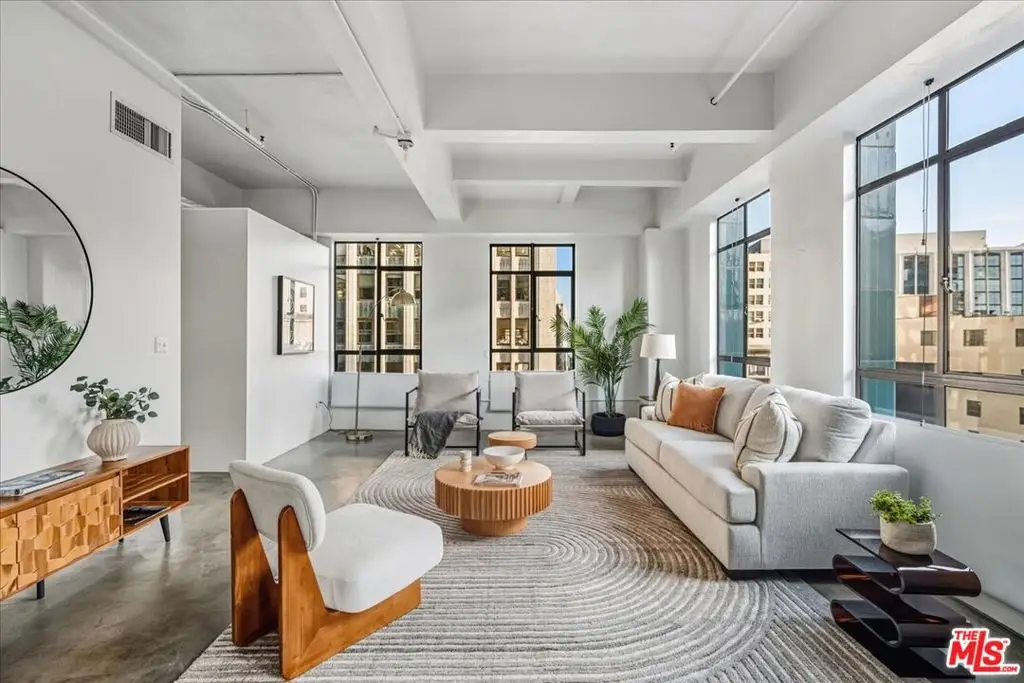 849 S Broadway #604, Los Angeles, CA 90014 - Image #1