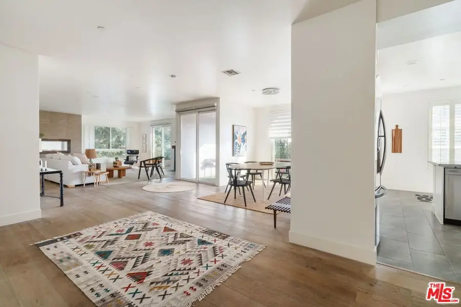 4925 Wilshire Boulevard #103, Los Angeles, CA 90010 - Image #3