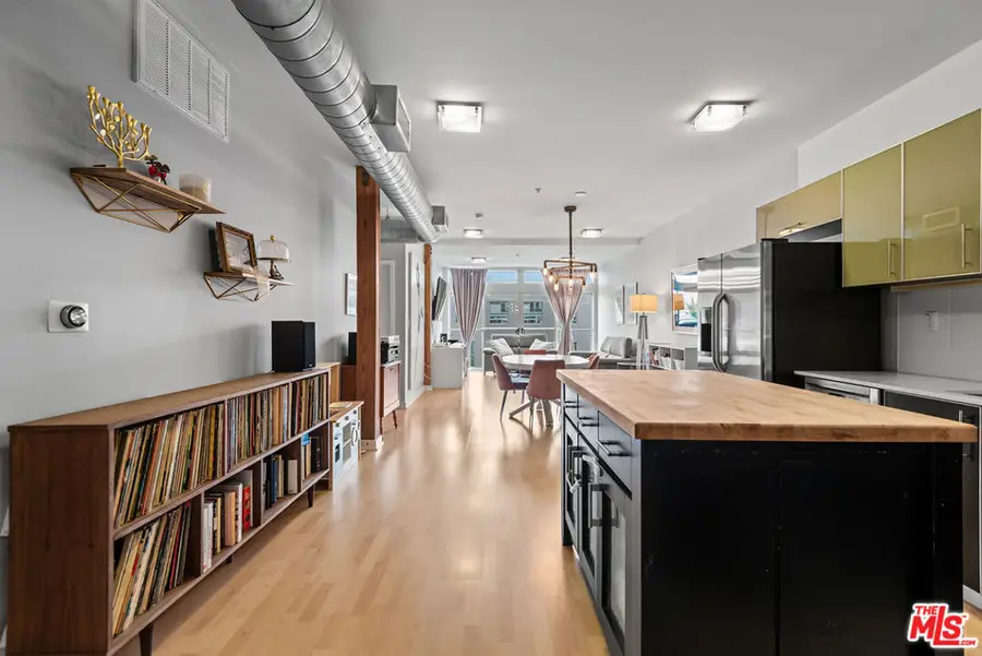 4215 Glencoe Avenue #302, Marina Del Rey, CA 90292 - Image #3