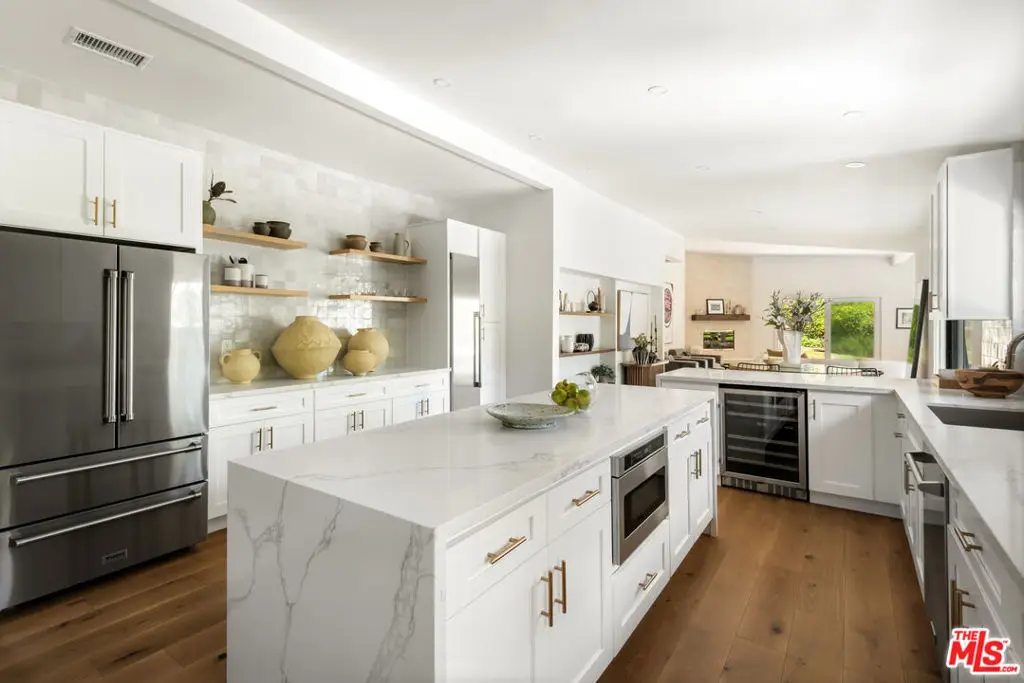 3375 Coldwater Canyon Avenue, Studio City, CA 91604 - Image #1