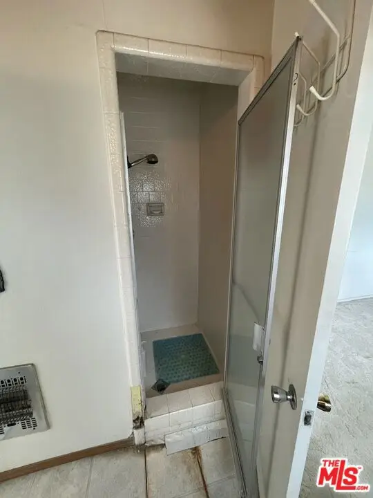 8061 Hesperia Avenue, Reseda, CA 91335 - Image #2