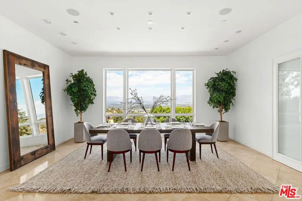 14435 Mulholland Drive, Los Angeles, CA 90077 - Image #1