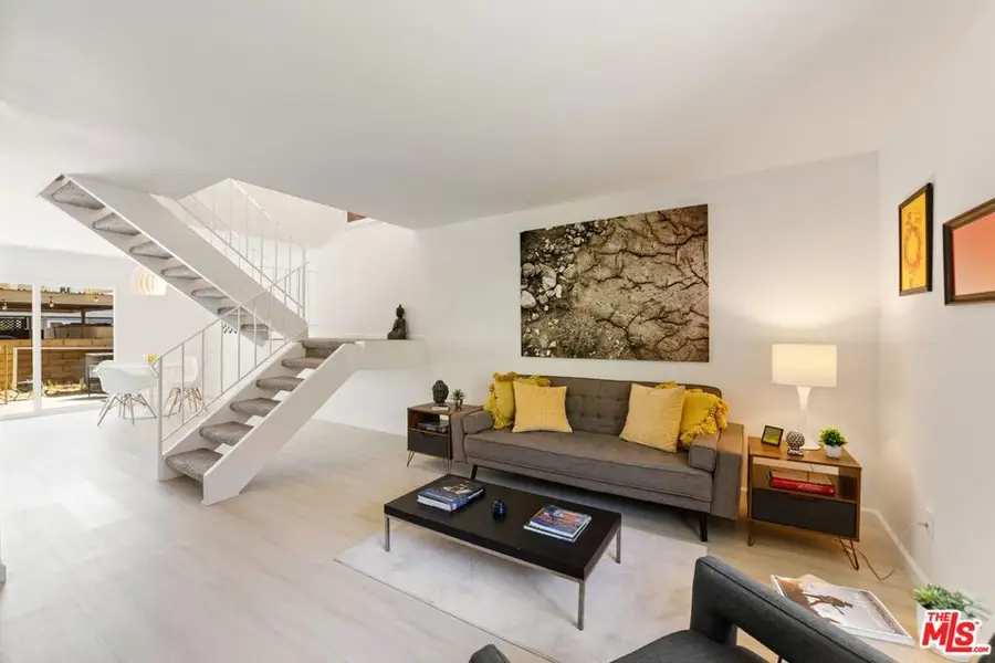 2252 N Indian Canyon Drive #E, Palm Springs, CA 92262 - Image #3