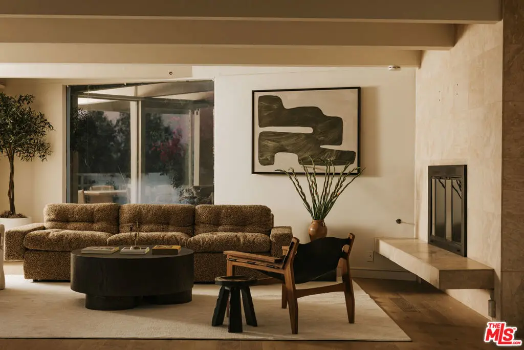 8448 Franklin Avenue, Los Angeles, CA 90069 - Image #1