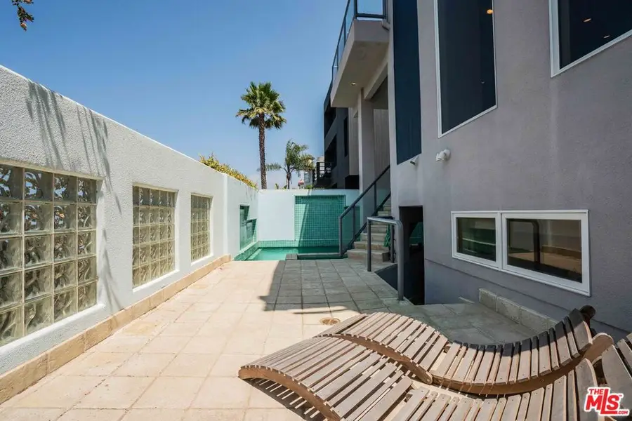 4611 Roma Court, Marina Del Rey, CA 90292 - Image #3