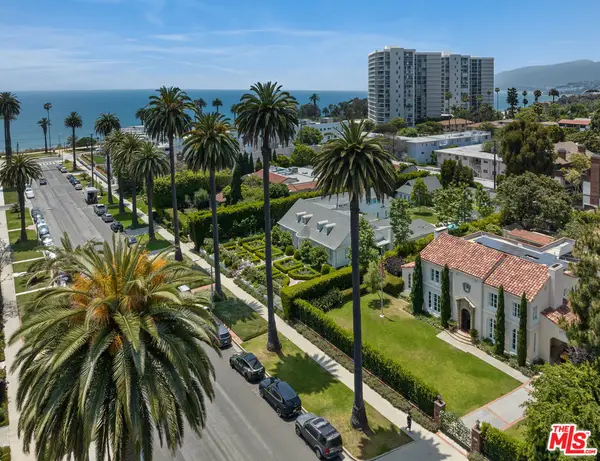 205 Georgina Avenue, Santa Monica, CA 90402