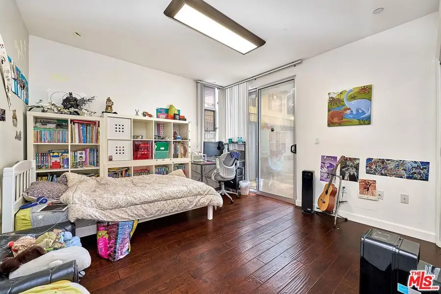 332 S Oxford Avenue #106, Los Angeles, CA 90020 - Image #3