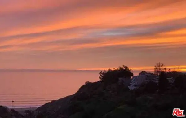 515 Muskingum Avenue, Pacific Palisades, CA 90272