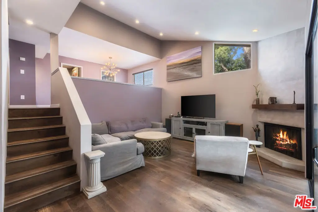 15161 Magnolia Boulevard #F, Sherman Oaks, CA 91403 - Image #1