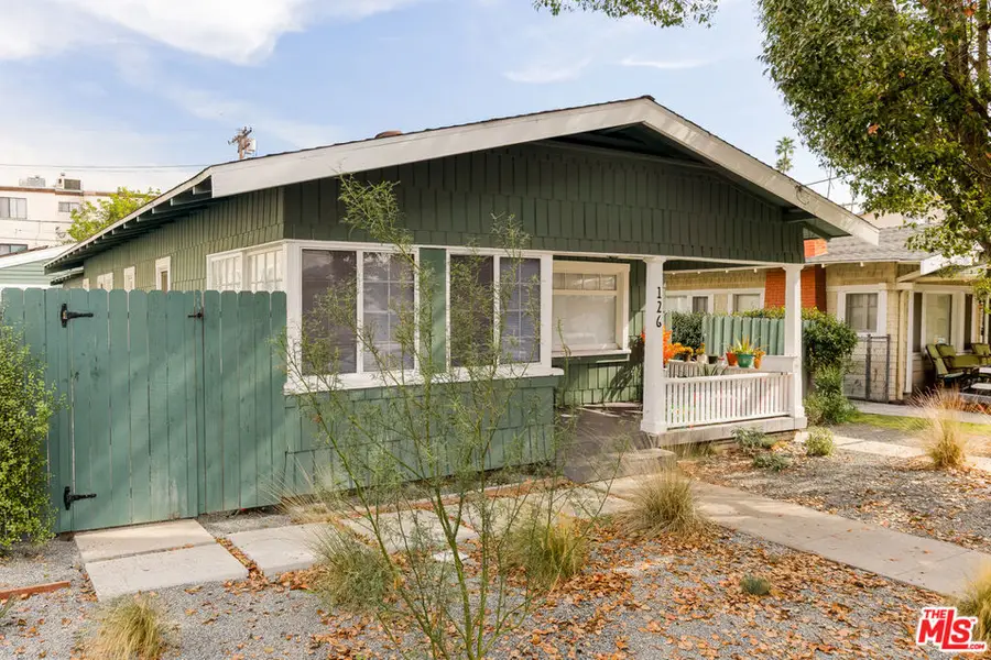 126 Franklin Court, Glendale, CA 91205 - Image #2