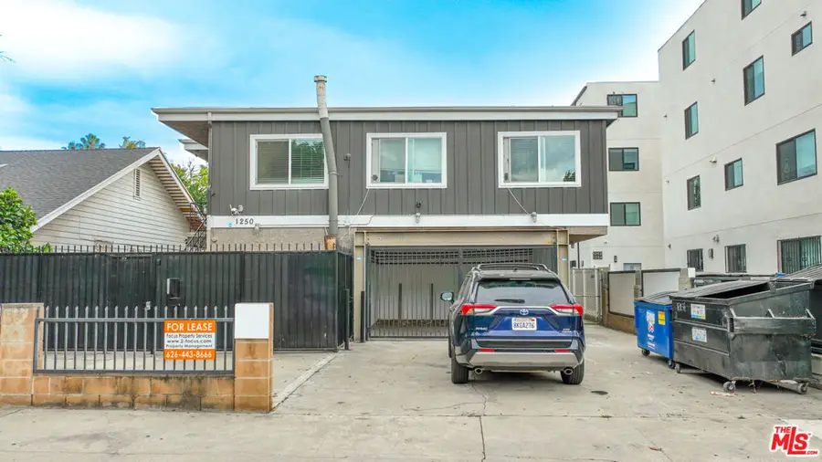 1250 W 37th Street, Los Angeles, CA 90007 - Image #2