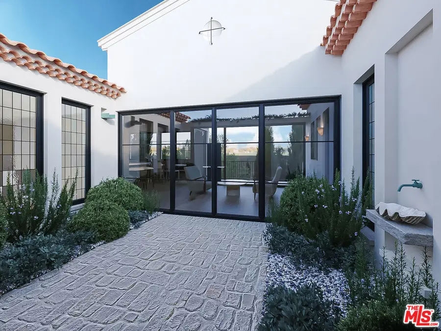 17820 Castellammare Drive, Pacific Palisades, CA 90272 - Image #2