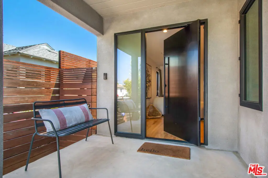 3558 S Muirfield Road, Los Angeles, CA 90016 - Image #1