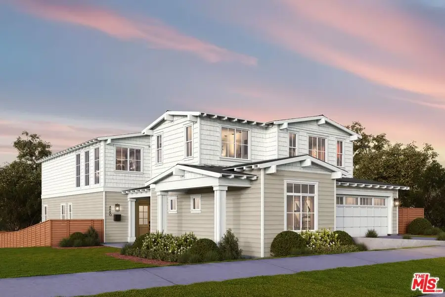 1726 Voorhees Avenue, Manhattan Beach, CA 90266 - Image #2