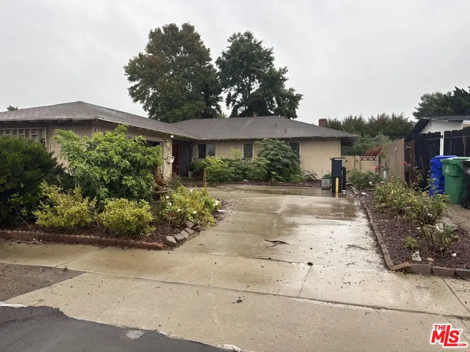 2927 Governor Drive, San Diego, CA 92122 - Image #1