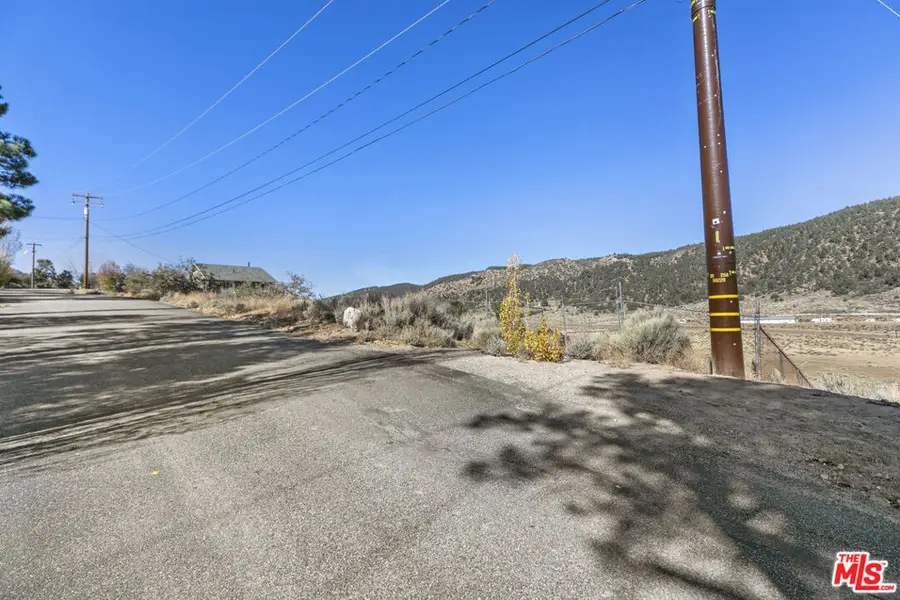 9317 Whispering Pines Road, Frazier Park, CA 93225 - Image #2