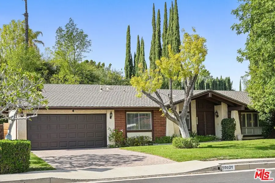 10621 Vanalden Avenue, Porter Ranch, CA 91326 - Image #2