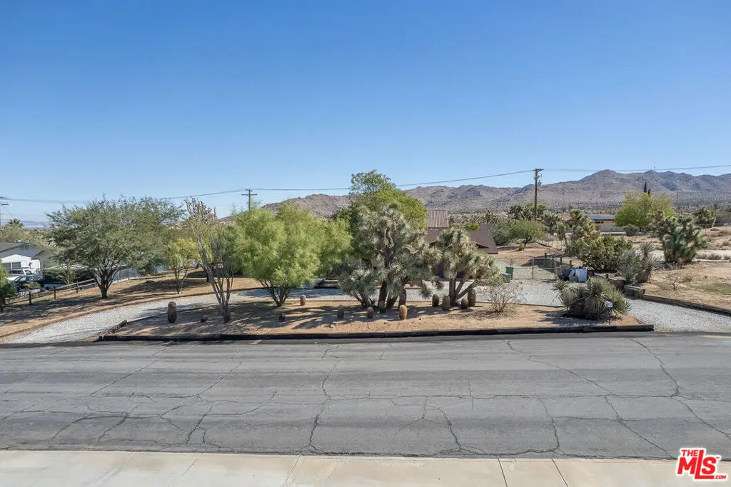 8395 Keats Avenue, Yucca Valley, CA 92284 - #1