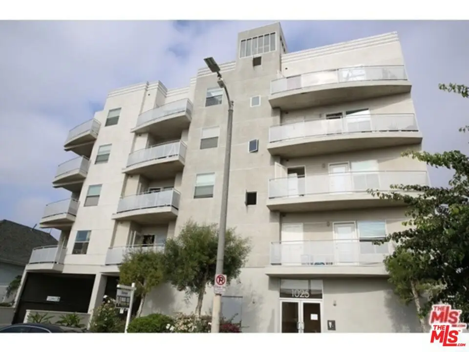 1025 Dewey Avenue #205, Los Angeles, CA 90006 - Image #1