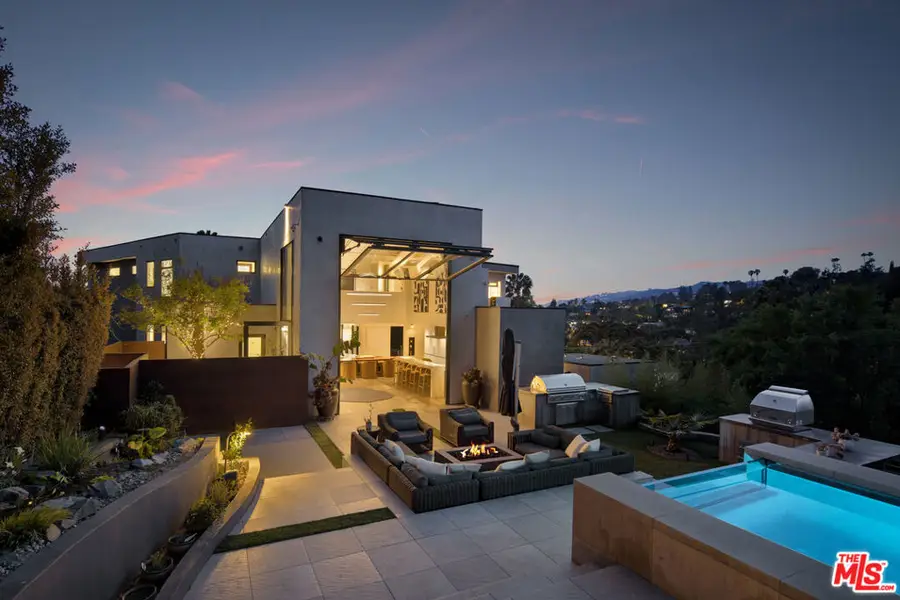 5751 Valley Oak Drive, Los Angeles, CA 90068 - Image #2