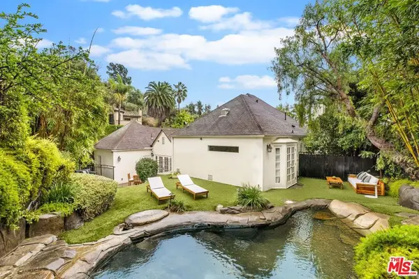 1907 N Curson Avenue, Los Angeles, CA 90046