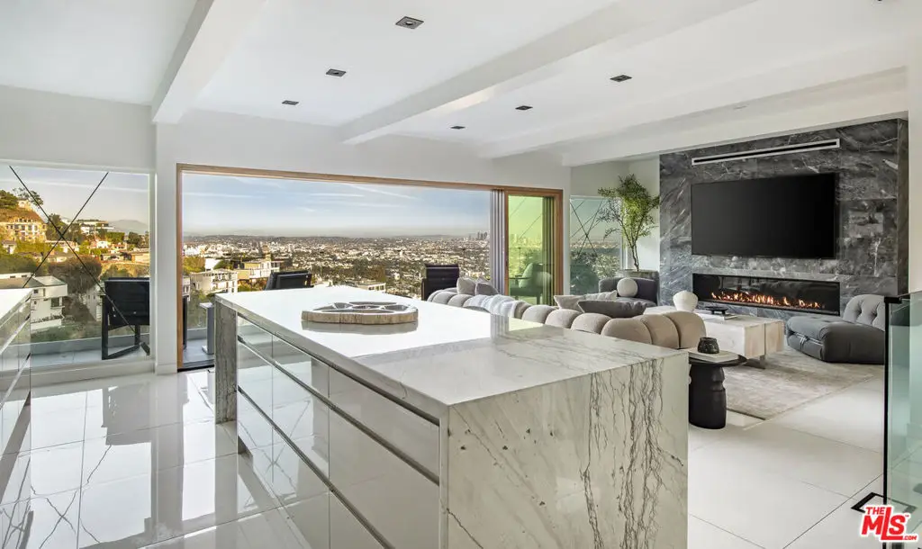 8638 Hollywood Boulevard, Los Angeles, CA 90069 - Image #1